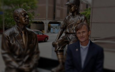 Trofej Chucka Bednarika vytvorí elitný sochár z USA